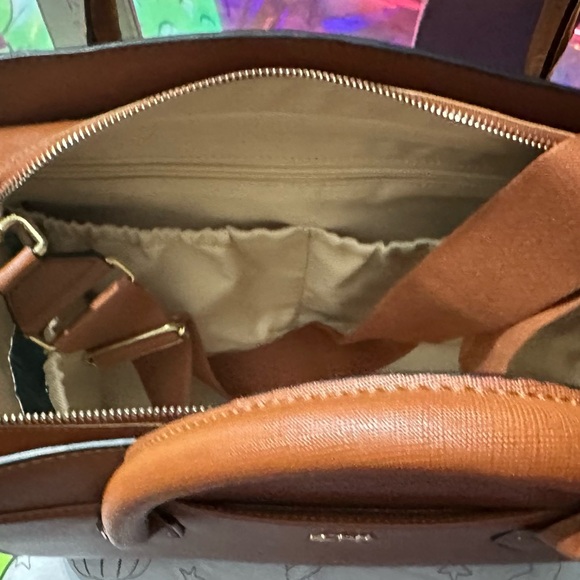 Freshly picked Windsor satchel brown - Picture 7 of 7